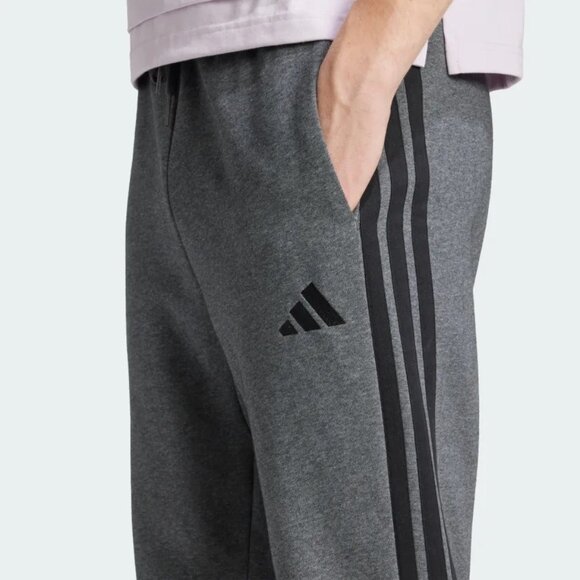 adidas Men’s Essentials 3-Stripes Fleece Pants Dark Grey Heather Black Size M - Picture 3 of 5